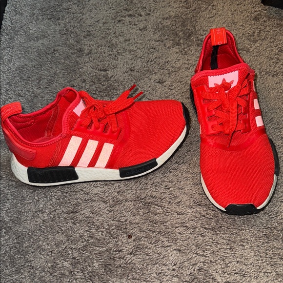 Adidas NMD R1 - Picture 2 of 5